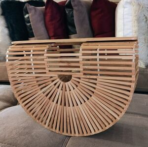 ***SOLD***Cute Bamboo Handbag🌴